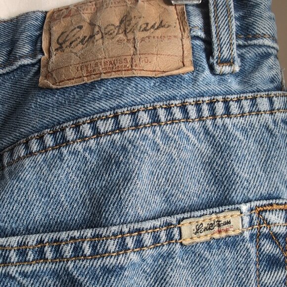 Vintage Levi Strauss Signature Relaxed Fit Denim Jeans, Size 33W/32L - Picture 4 of 8